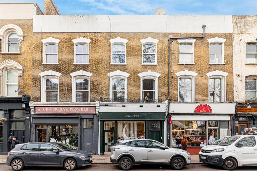 Newington Green Road, London, N1