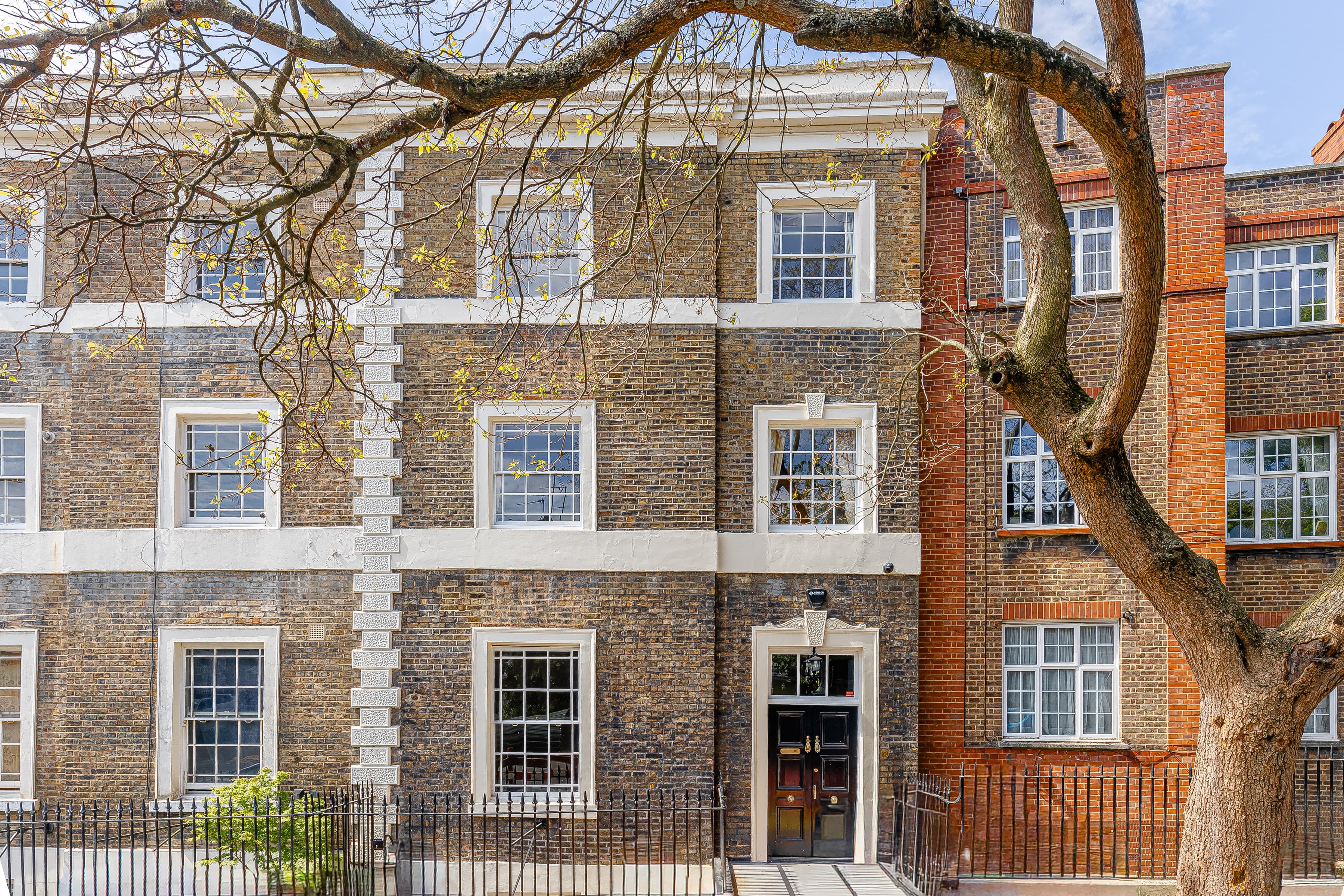 Prideaux Place, London, WC1X