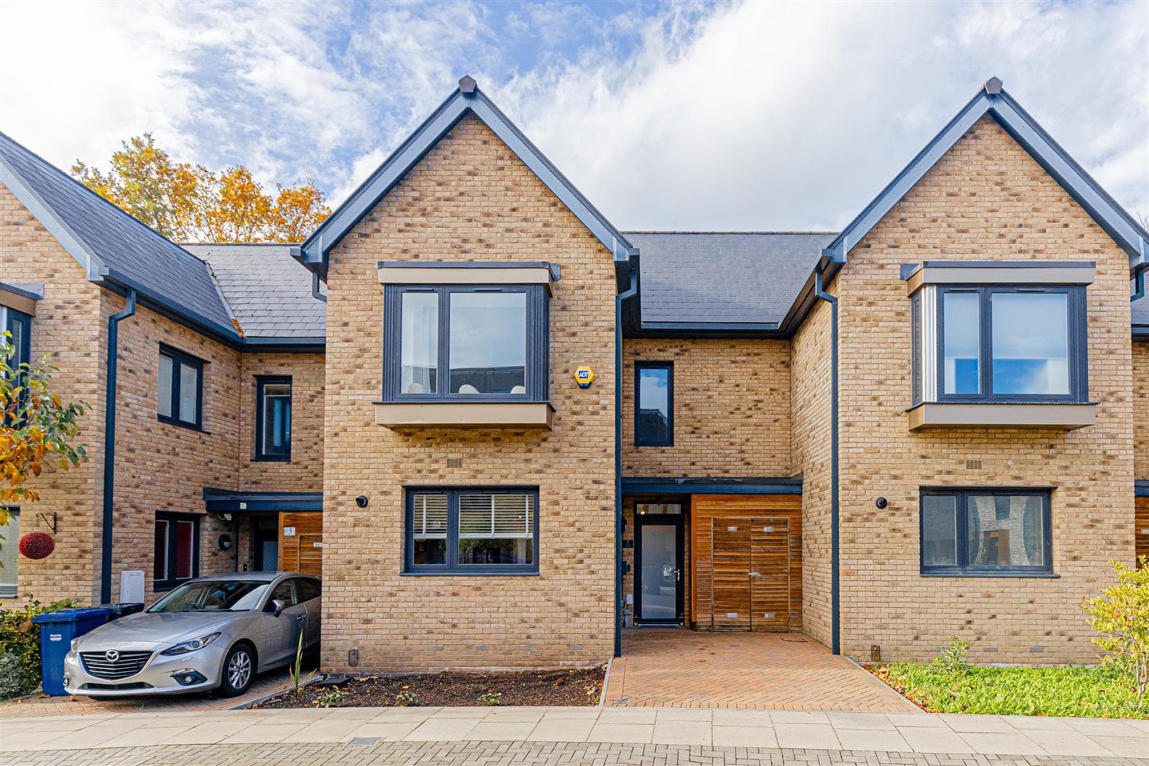 Sphinx Way, Barnet, EN5 2FG